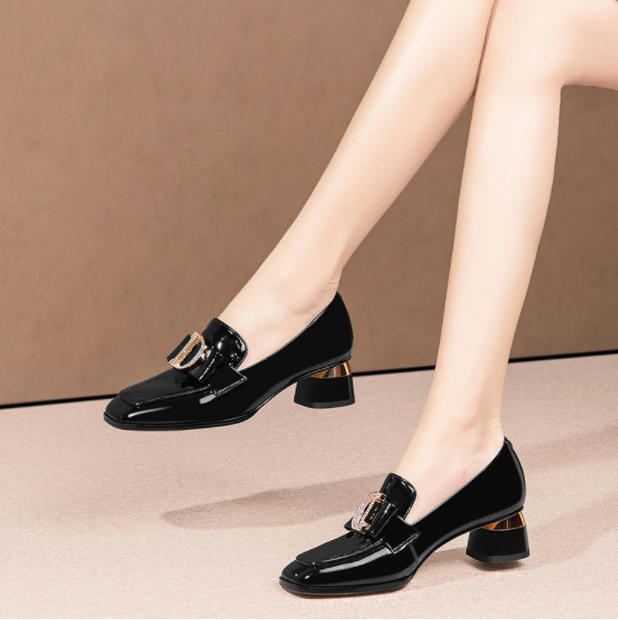 Soft Bottom Casual Shoes Image 3