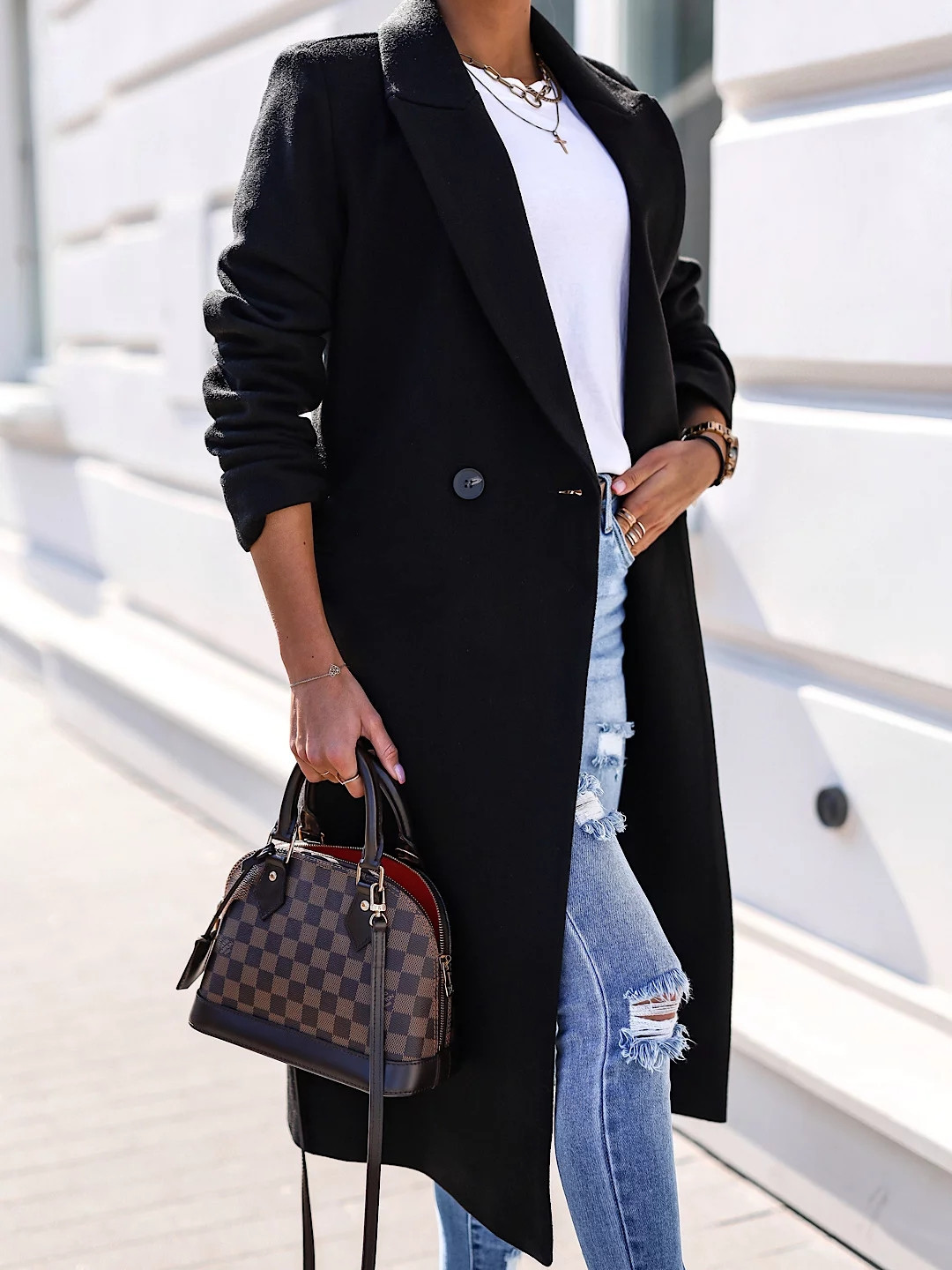Women's Coat Image 9