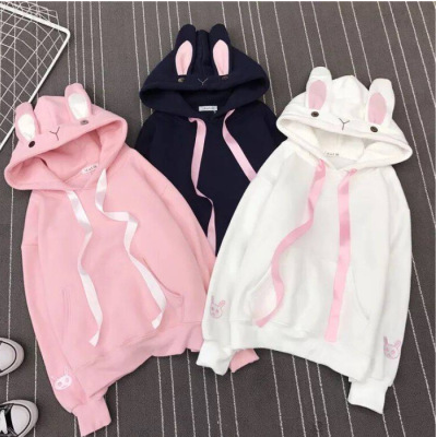 Plum Blossom Printed Hooded Sweatshirt - Image 5
