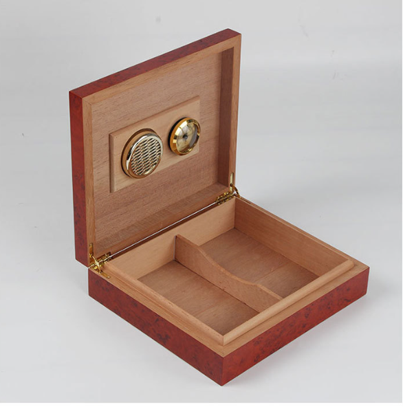Cigar Box Image 5