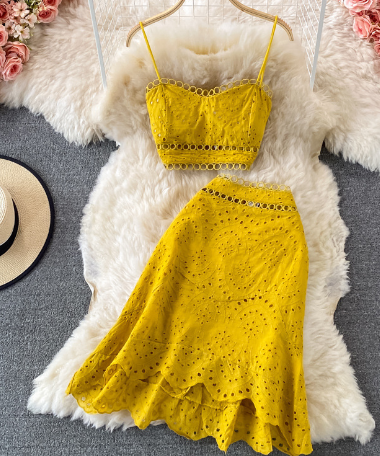 Seaside Holiday Suit