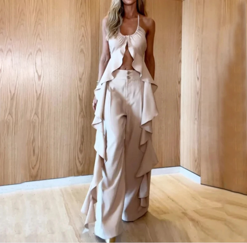 Back view showcasing the backless design