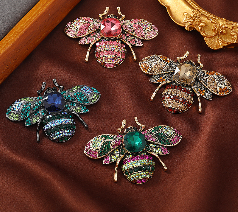 Bee Brooch 4