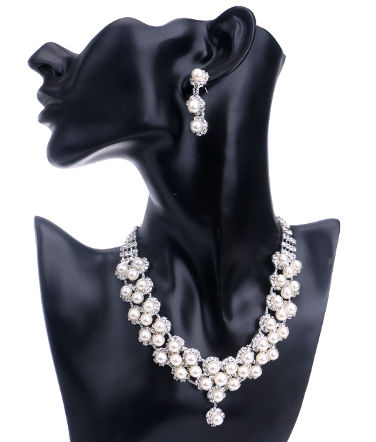 Bridal Pearl Jewelry Set Image 4
