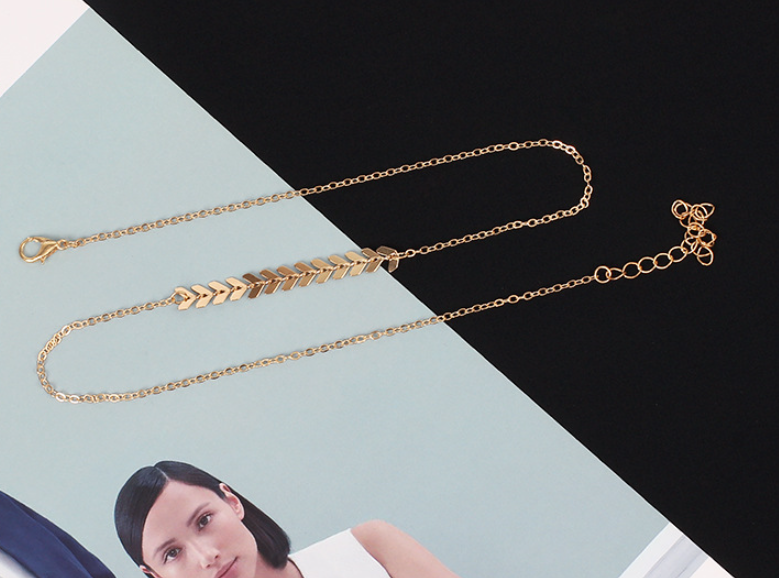 Minimalist Necklace Image 4