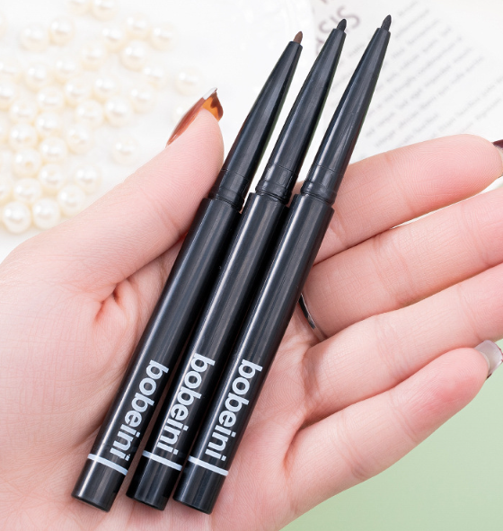 Eyeliner Gel Pen Image 7