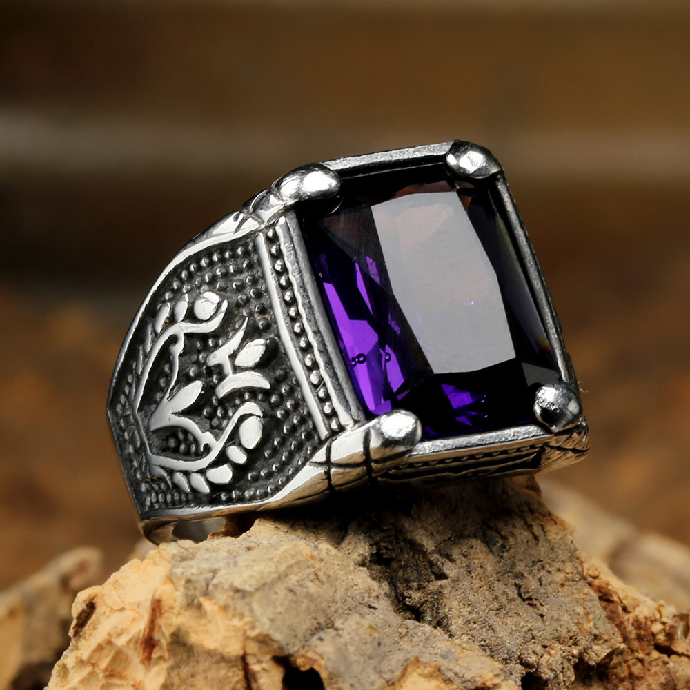 Ring with Gemstone Accent