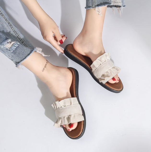 Casual Women’s Flat Sandals Image 3