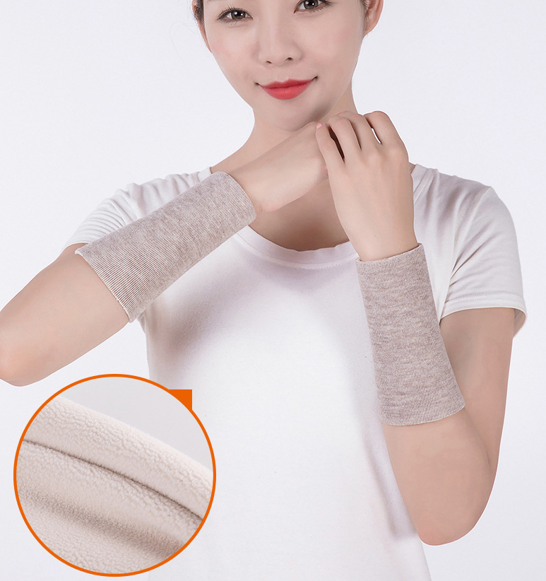 Wrist Guard 7