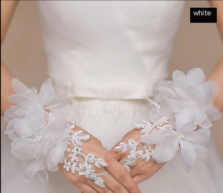 Bridal Gloves Red