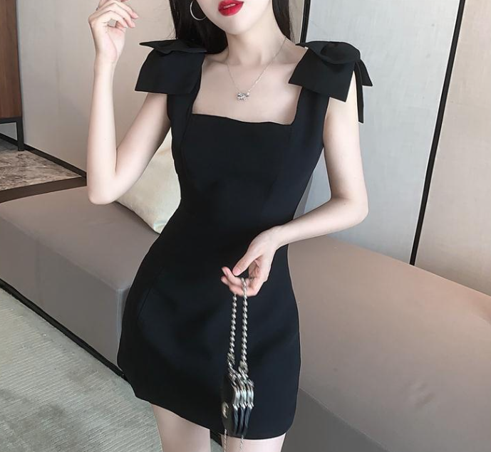 Bow Tie Back Dress Image 8