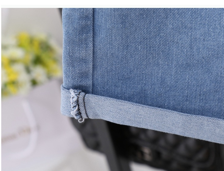 Stylish High-Waisted Denim Shorts