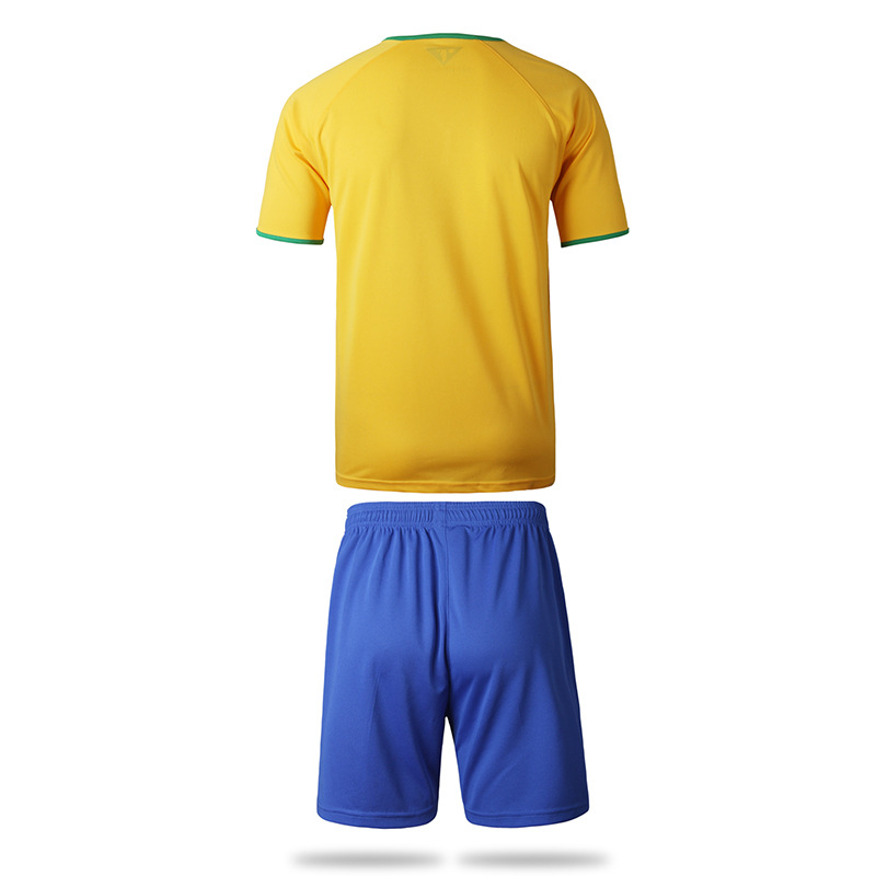 Wholesale manufacturers, Brazil men's football suits, milk, silk, short sleeved football uniforms, a variety of customization image