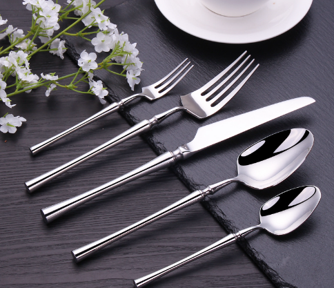 Cutlery Set Image 4