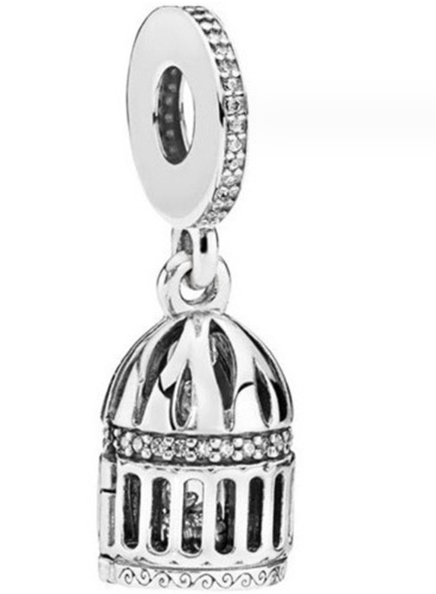 Berloque Moon Charm 1