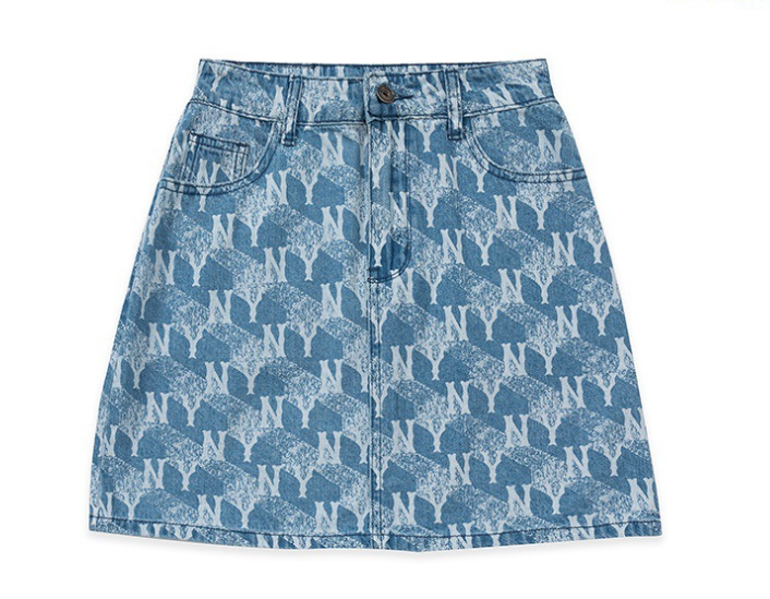 Women's Plus Size Babes Denim Skirt Image 2