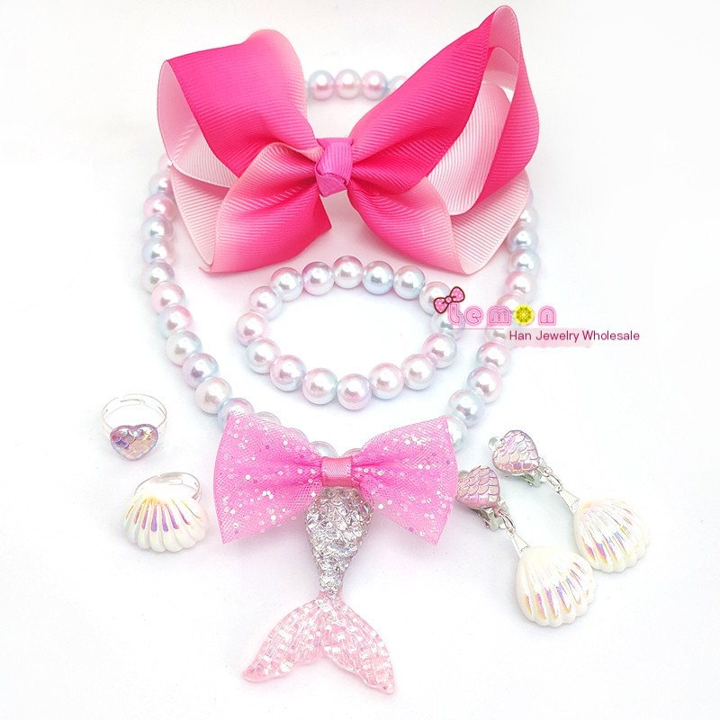 Colorful Accessories