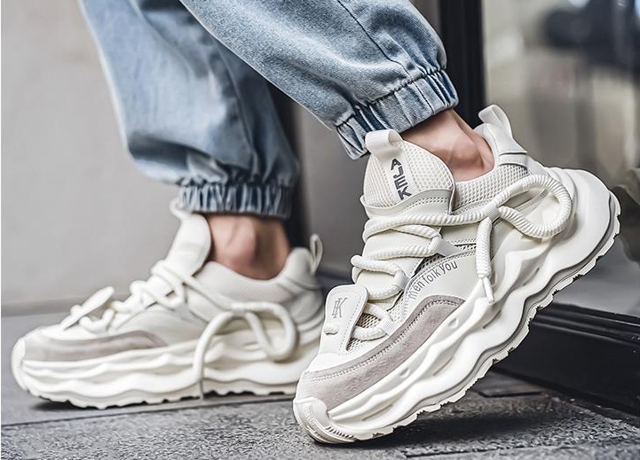 Sneaker Image 3