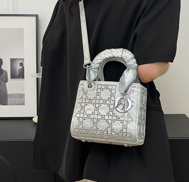 Diamond Studded Lady Bag Image 2