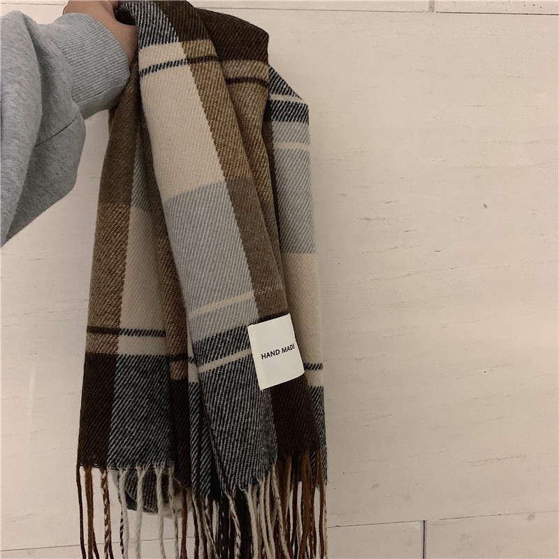 Scarf Image 1