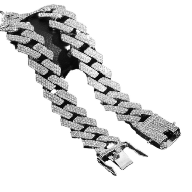 Cuban Link Bracelet Image 3