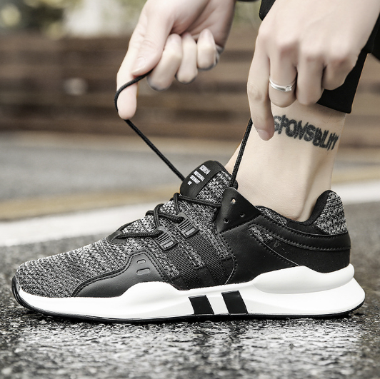 Outdoor Breathable Running Shoes Image 1