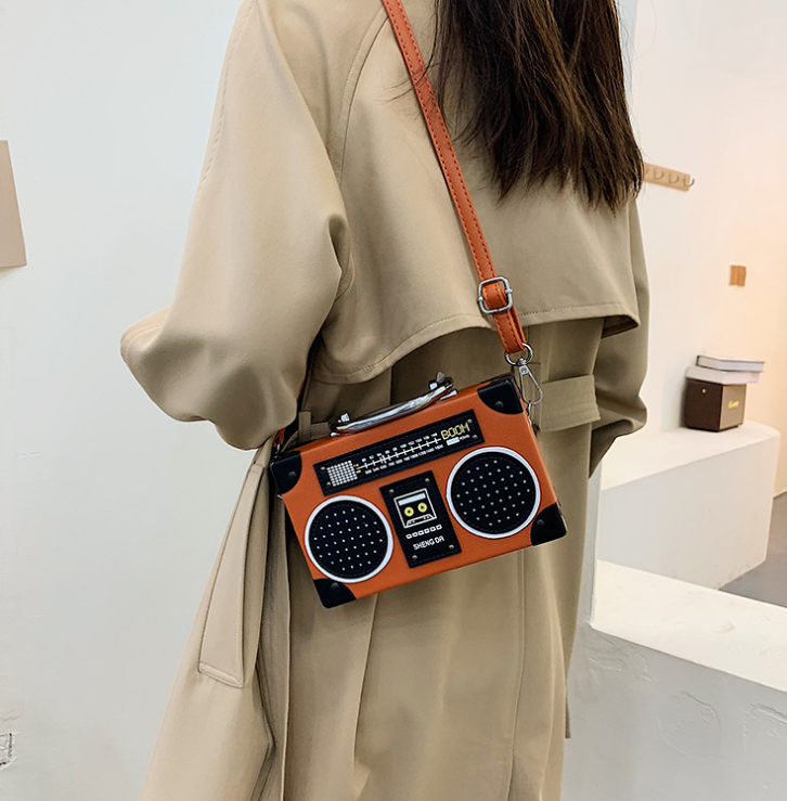 Stylish Handbag Image 2