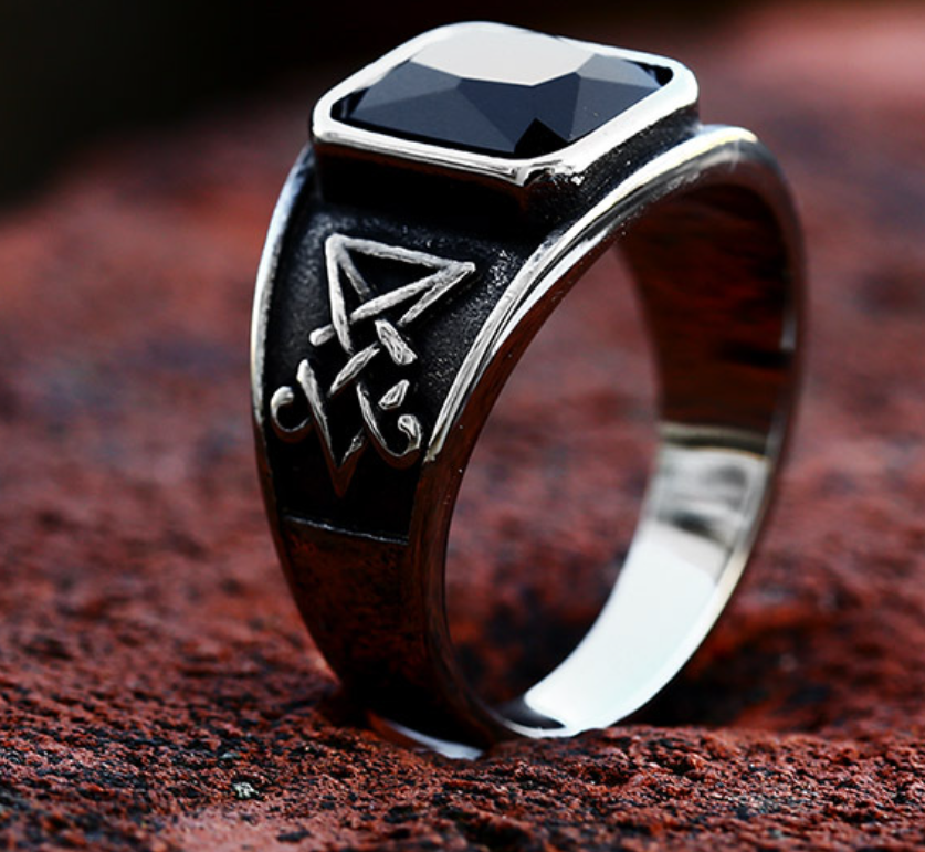 Geometric Design Ring