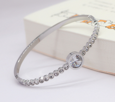 Gold-Plated Titanium Steel Bracelet