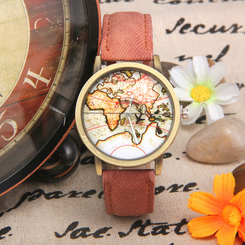 Different angles of the watch