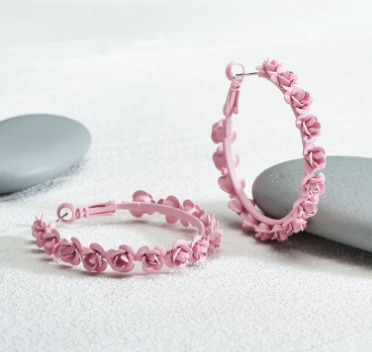 Exaggerated Flower Hoop Earrings Detail 1