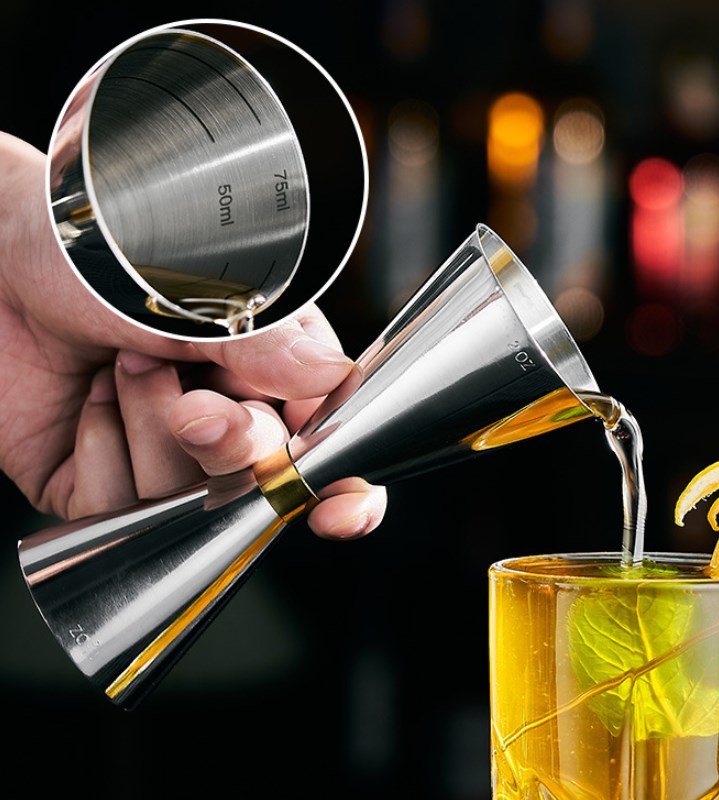 Stainless Steel Measuring Cup 1