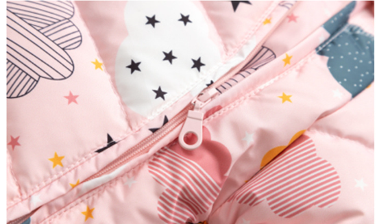 New Baby Down Jacket Jumpsuit Winter Baby Boys and Girls Thickened Ha-ha Clothes Newborn Outfit Foot Holding Clothes Korean