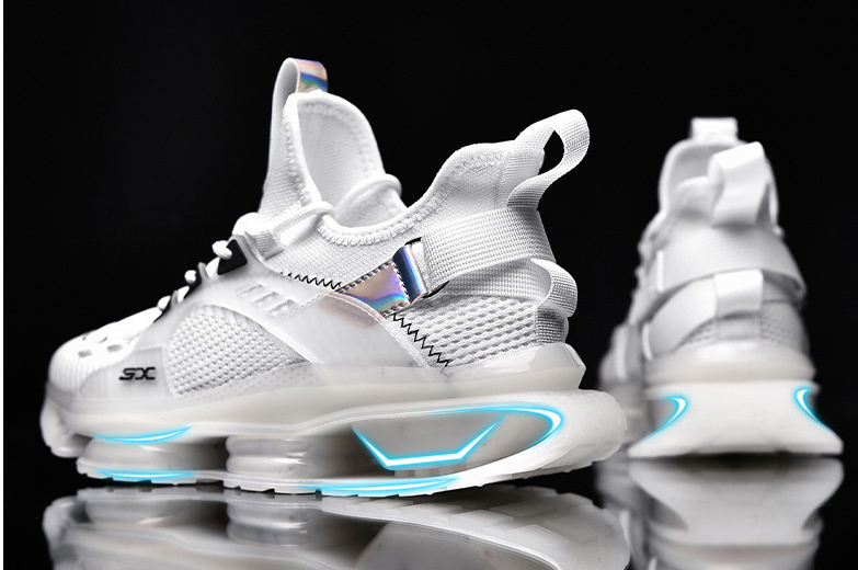 Sporty Casual Shoes Image 3