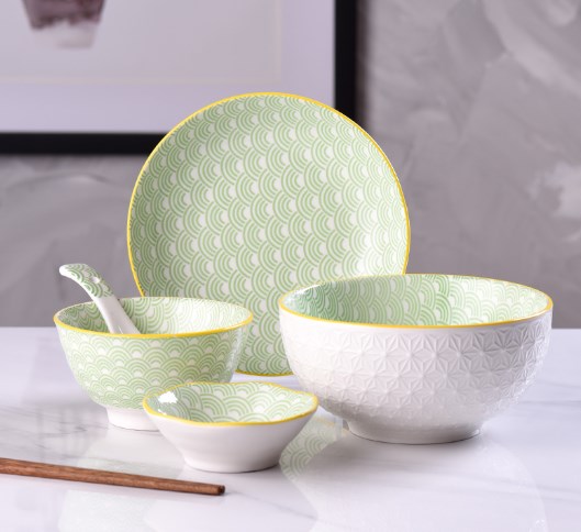 Elegant Bowl Set