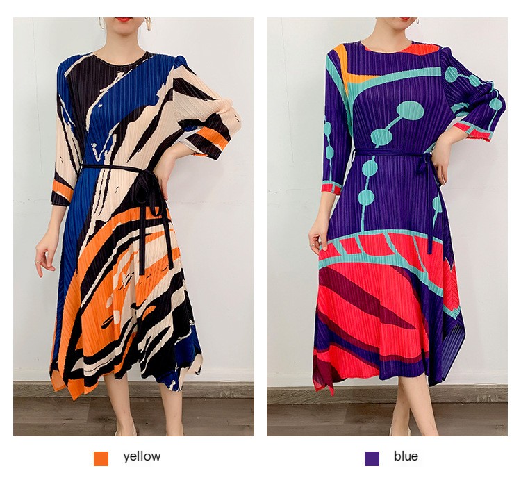 Geometric Printed Pleated Dress