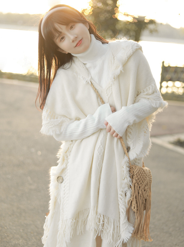 Hazel Tidløse Charme Jakke - Hyggelig Elegance - Lys khaki / S