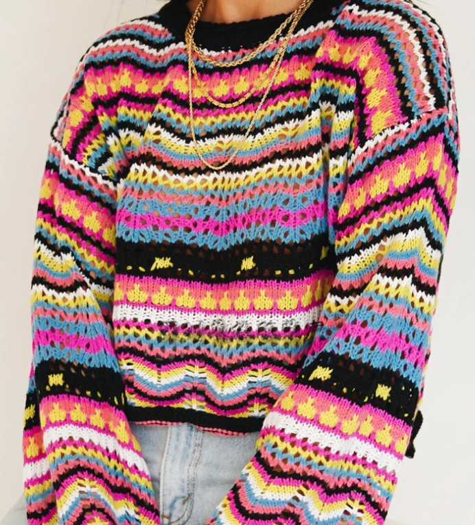 Pullover Sweater in Black