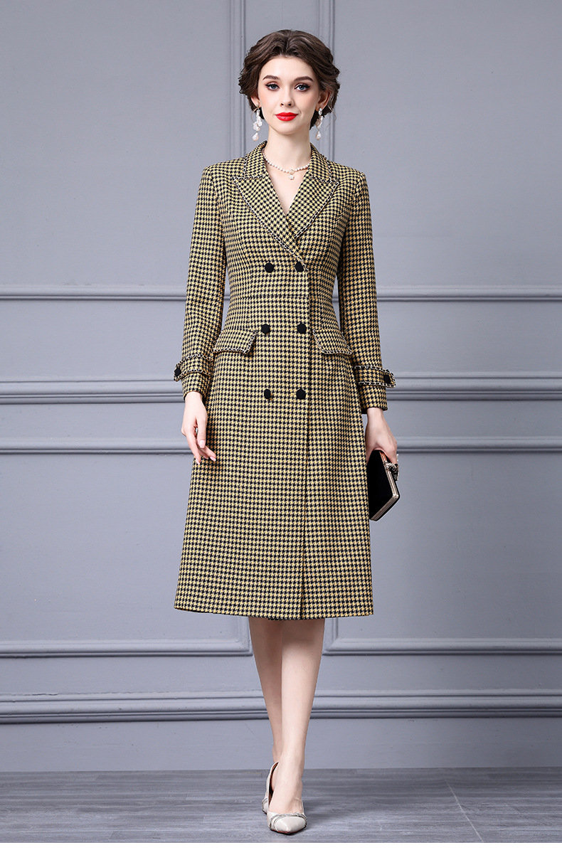 Woolen Coat Image 2