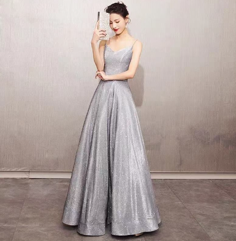 Deep V Neck Backless Dress 2
