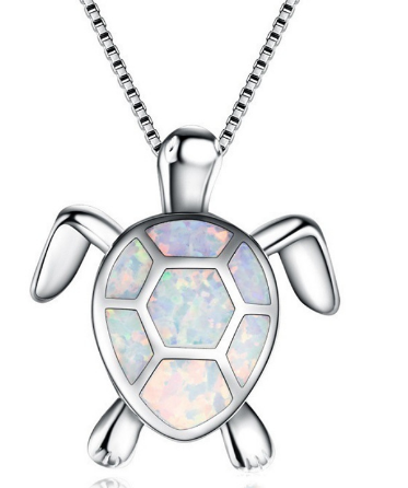 Turtle Pendant Necklace Image 3