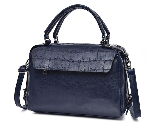Bag in Black Color