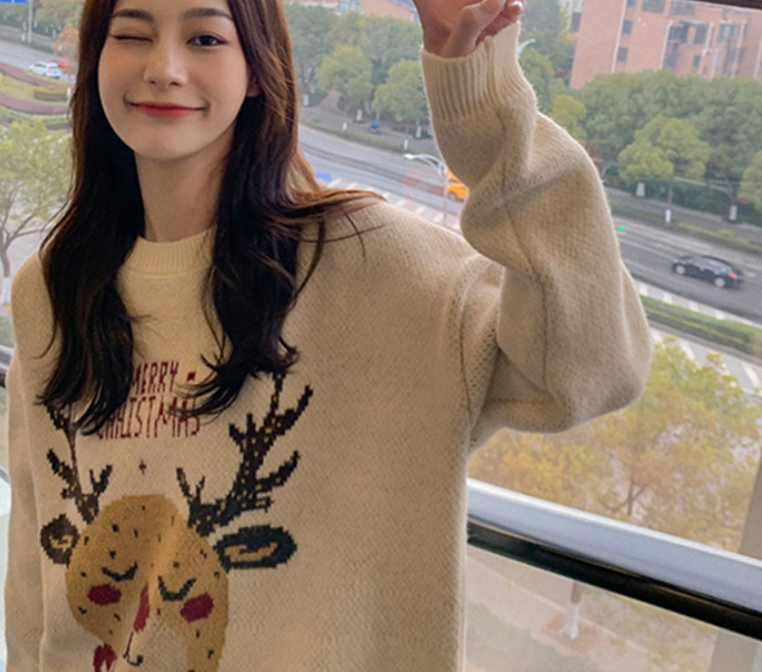 Sweater Image 3