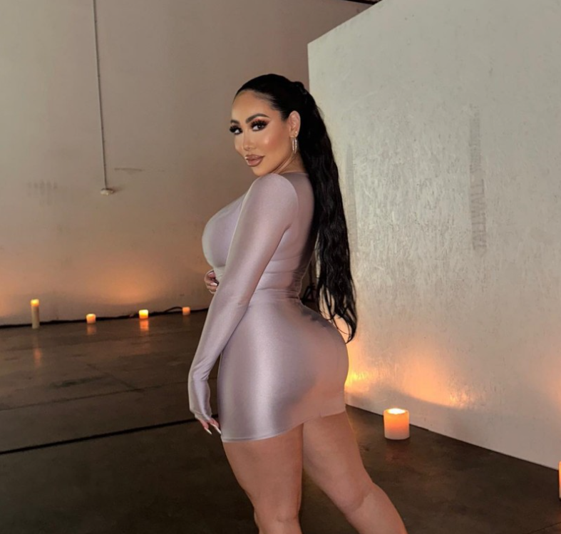 Cocktail Dress Image 5
