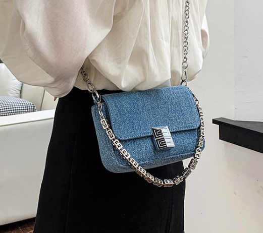 Women's Messenger Bag 2