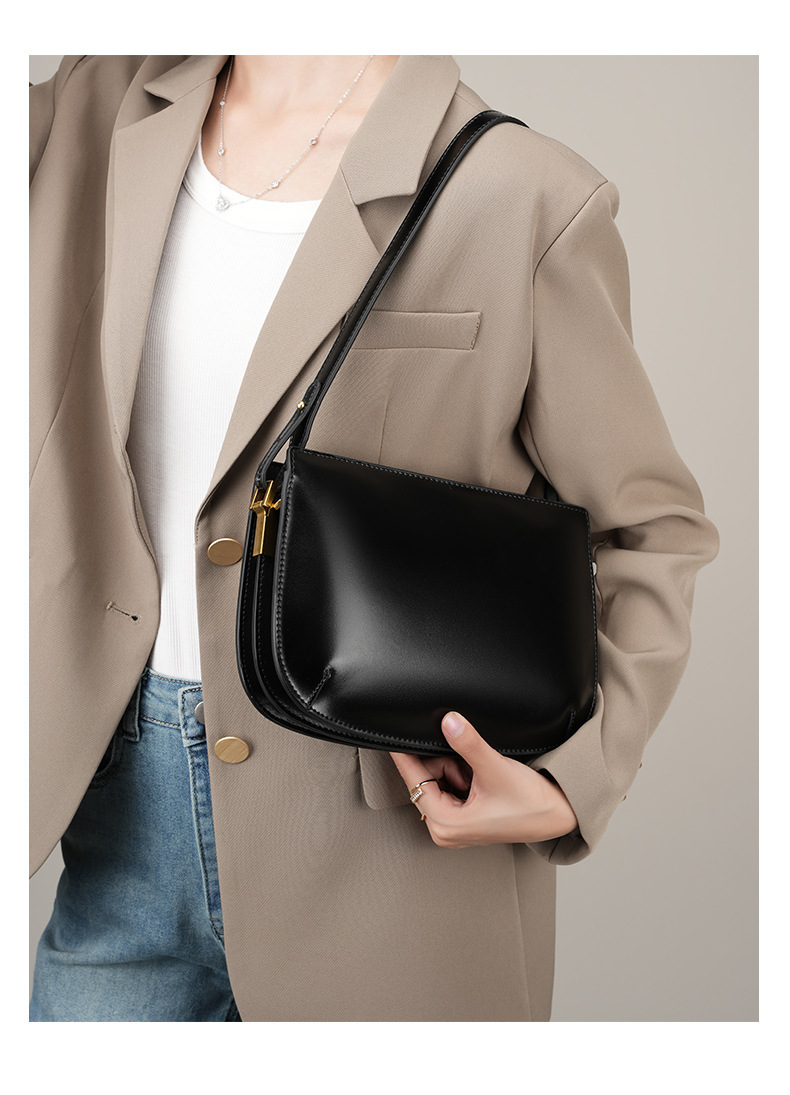 Stylish Zipper Opening