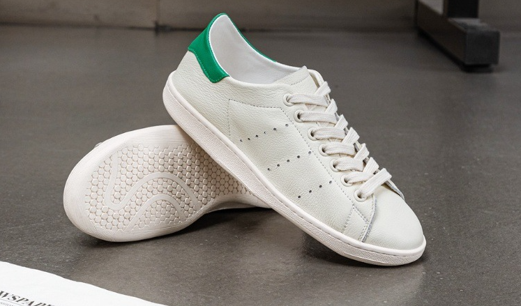 2018 New Men's Casual Shoes Image 2
