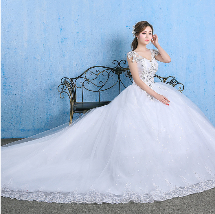 Luxury Spark Wedding Dress V-Neck Lace Appliques Rhinestone Bride Gowns 2024 Open Back Cap Sleeve Beach vestidos de novia