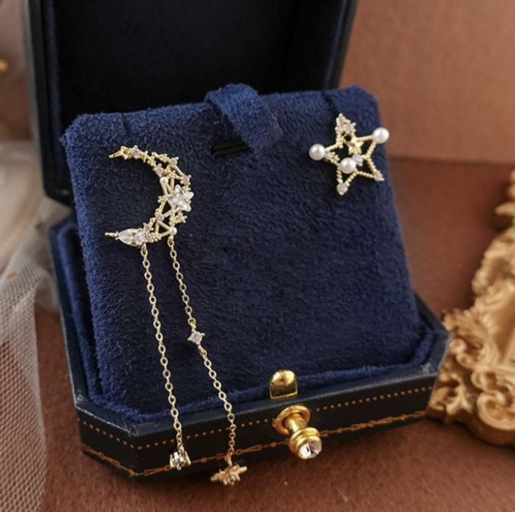 Earrings Image 2