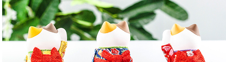 Fortune Cat Figurine